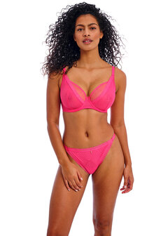 Brief model slip van Freya in het rose.