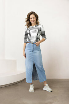 Label Dot Nadine
