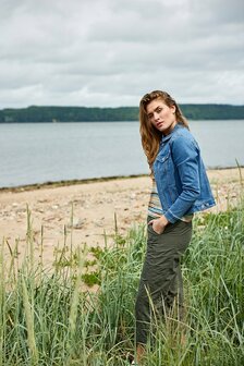 Godske kort jeans jasje
