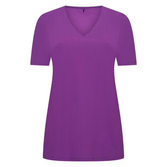 Plus Basics T-shirt slim fit in de kleur lavendel