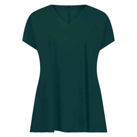 Plus Basics top SS light in de kleur Bottle Green.