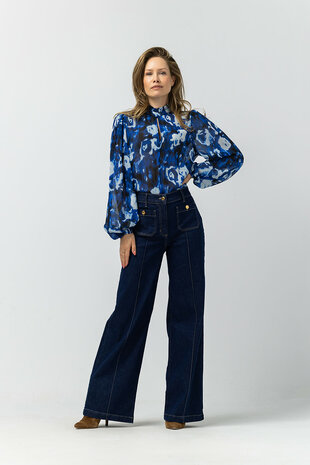 Label Dot Aiva