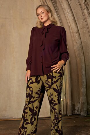 Plus basics shirt puffed in Burgundy