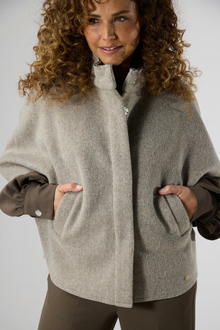 Label Dot Luranna