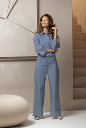 Label Dot Lela