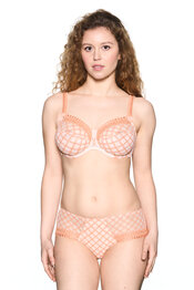 Shorty van Louisa Bracq