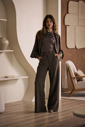 Label dot Margo