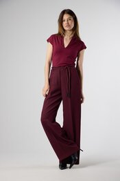 Label Dot Marieke Burgundy