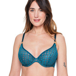 Louisa Bracq met beugel Bh.