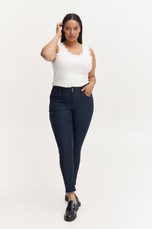 Easy pant Fransa curvy.
