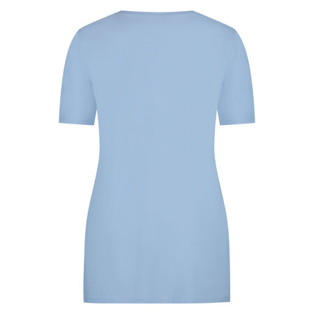 Wrapp Top SS light blue van Plus Basics.