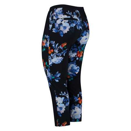 Broek 7/8 in de print fruit and flowers van Plus basics.