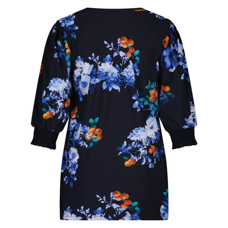 Puff top Fruit and Flowers van Plus Basics.