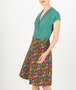 T-shirt met kap mouw en V-hals van Blutsgeschwister in het groen